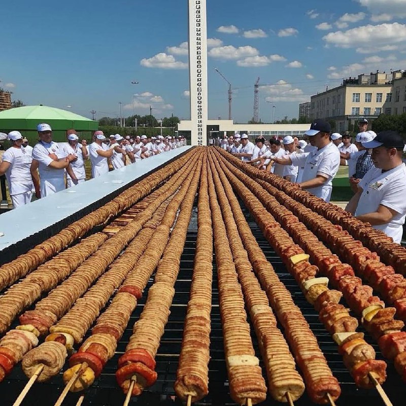Самый длинный шашлык в истории России будут жарить в Тюмени